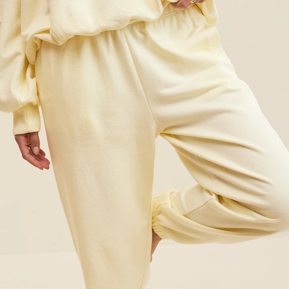 aerie Pants - Aerie yellow Women's joggers